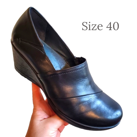 dansko business casual